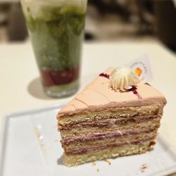 Butter Baker - Earl Grey Sliced Cake
