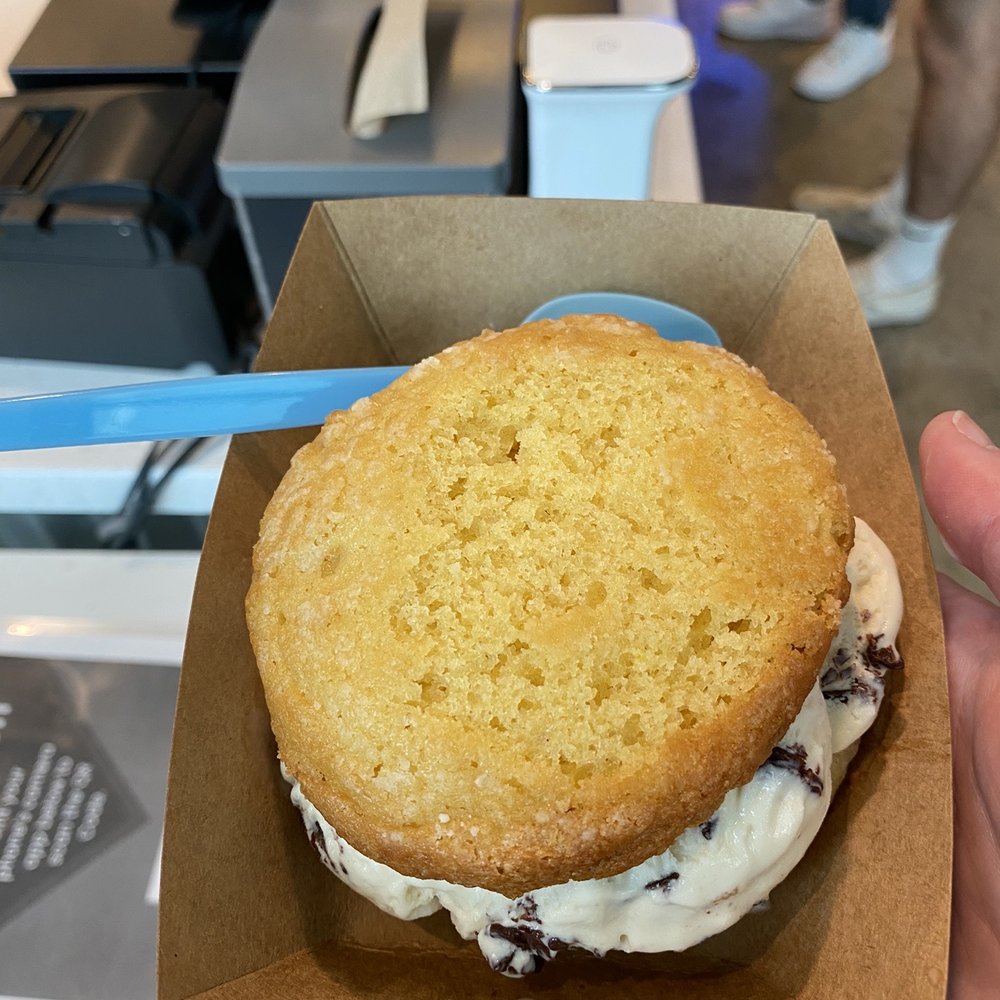 The Baked Bear - Butter cookie and cookies and cream ice cream sandwich. - Ice Cream & Frozen Yogurt Near Me - Austin, Texas The Baked Bear - Butter cookie and cookies and cream ice cream sandwich. - Ice Cream & Frozen Yogurt Near Me - Austin, Texas
