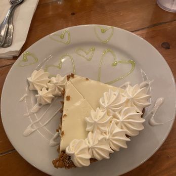 Dockside Restaurant - Key lime pie - Seafood Near Me - Beaufort, South Carolina Dockside Restaurant - Key lime pie - Seafood Near Me - Beaufort, South Carolina