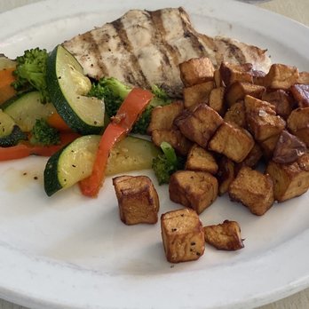 Greenside Cafe - Lighter side of grilled chicken - Beer Bar Near Me - Cedar Crest, New Mexico