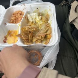 Kinda dry. Flavorless best part asada and it didn't have any seasoning.