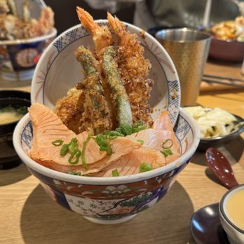 Tendon Kohaku - Seared Salmon Aimori Tendon Set - Japanese Near Me - Bellevue, Washington