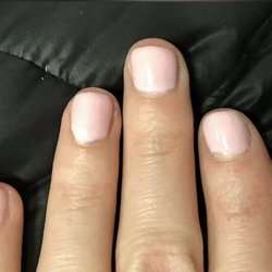 R & C Nail Art - Subpar quality of gel, photo from right after manicure