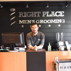 Right Place Men's Grooming