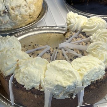 The Cheesecake Factory - Cookie Dough Lover's Cheesecake with Pecans - Desserts Near Me - Nashville, Tennessee The Cheesecake Factory - Cookie Dough Lover's Cheesecake with Pecans - Desserts Near Me - Nashville, Tennessee