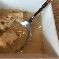 Uppsala konsert & kongress - restaurangen - Jordärtskockssoppa