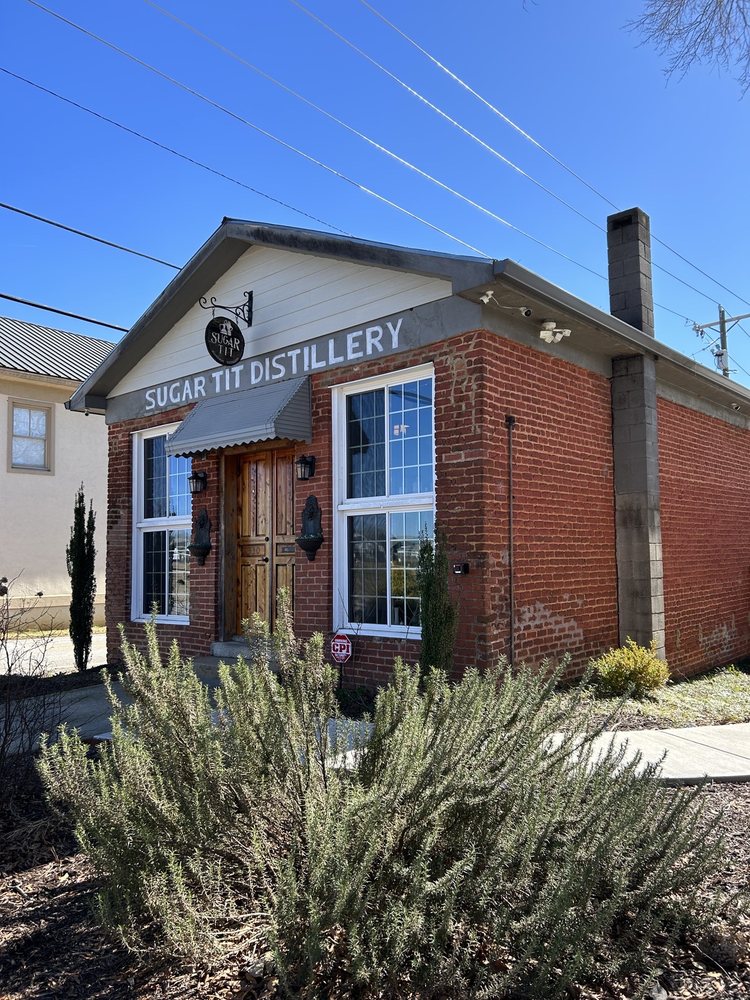 Sugar Tit Moonshine Distillery