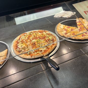 Cicis Pizza - Pizza Near Me - Oklahoma City, Oklahoma Cicis Pizza - Pizza Near Me - Oklahoma City, Oklahoma
