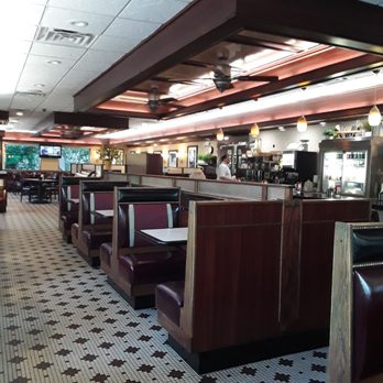 Valley Diner Restaurant - the interior of the restaurant - Diners Near Me - Derby, Connecticut Valley Diner Restaurant - the interior of the restaurant - Diners Near Me - Derby, Connecticut