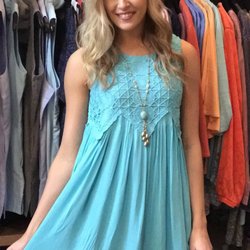 Tami Loves - Great little dress/top!