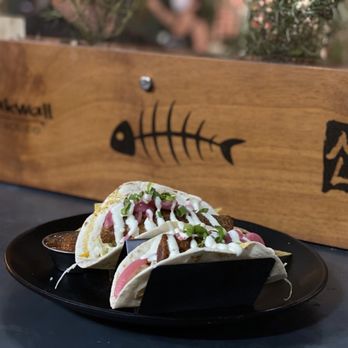 Down the Hatch Maui - Representing all sister companies - Seafood Near Me - Lahaina, Hawaii