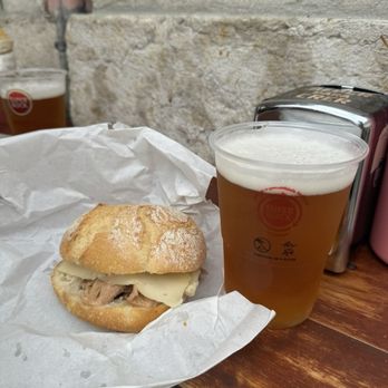 As Bifanas do Afonso - Bifanas with cheese and beer - Fast Food Near Me - Lisbon, 11