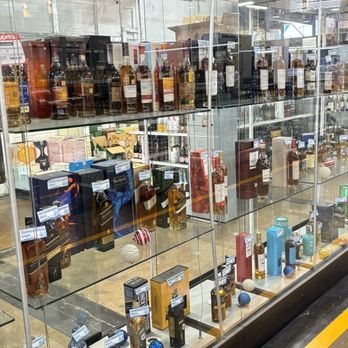 La Playa - Beer, Wine & Spirits Near Me - Puerto Vallarta, JAL