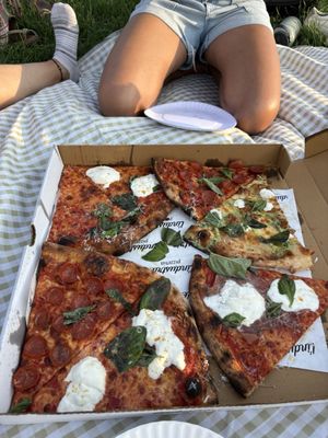 L’industrie Pizzeria West Village by null
