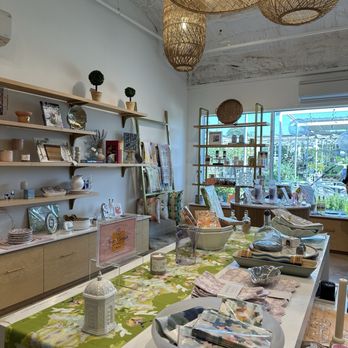Ralph & Rose - Cafes Near Me - Dallas, Texas