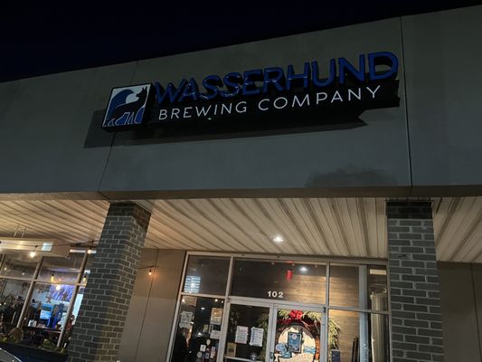 Wasserhund Brewing Company by null