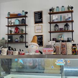 Maynard’s Ice cream & Cafe