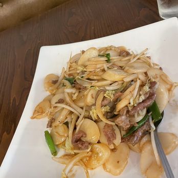 Dumpling Xuan - N10. Rice Cake with beef - Chinese Near Me - Cambridge, Massachusetts