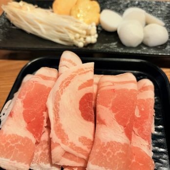 Boiling Pot - Chinese Near Me - Anchorage, Alaska