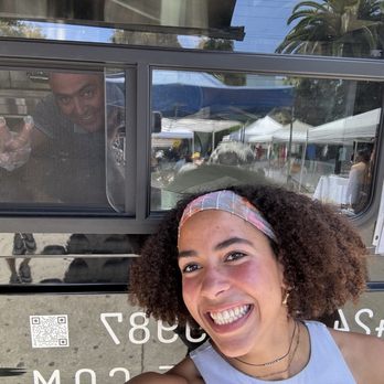 Persiano Cafe - man w good vibes - Food Trucks Near Me - Santa Monica, California Persiano Cafe - man w good vibes - Food Trucks Near Me - Santa Monica, California