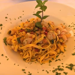 Seegarten - Seegarten: Pasta mit Gemüse und Garnelen