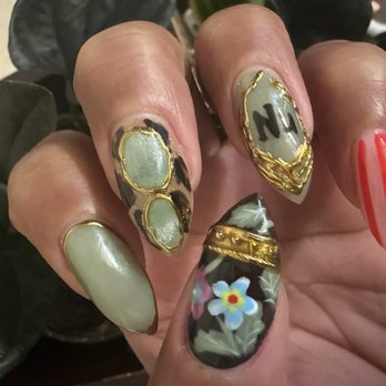 Pisces Nail studio - The LIONESS - #ripnunu Cheers to HOPE, OPTIMISM and FRESH STARTS! #themarathoncontinues - Nail Salons Near Me - Cypress, California Pisces Nail studio - The LIONESS - #ripnunu Cheers to HOPE, OPTIMISM and FRESH STARTS! #themarathoncontinues - Nail Salons Near Me - Cypress, California