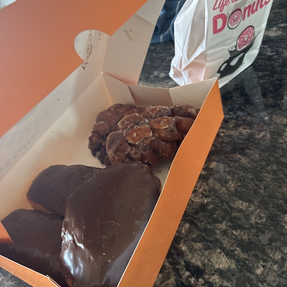 Yummy's Donut Palace - Great donuts!! - Coffee & Tea Near Me - Grandview, Missouri Yummy's Donut Palace - Great donuts!! - Coffee & Tea Near Me - Grandview, Missouri
