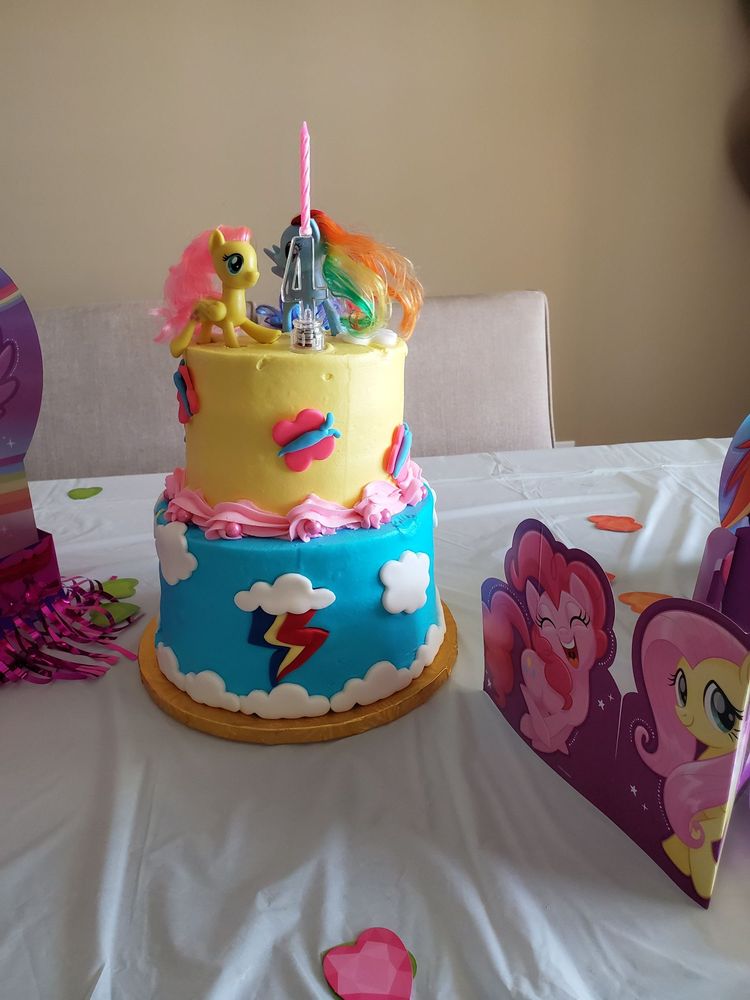 CAKEOLOGY 14 Photos 6250 Atlanta Hwy, Montgomery, Alabama Custom