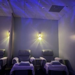 Magic Hands Oriental Massage - Foot massage room