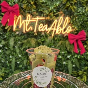 Mt TeaAblo - Dubai strawberries - Bubble Tea Near Me - Brentwood, California