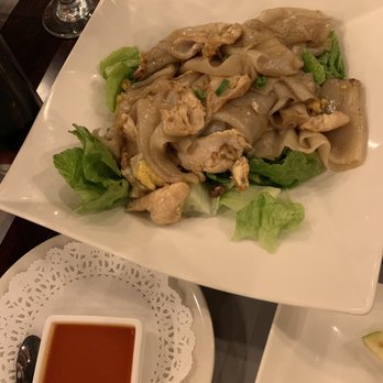 Phattra Thai Restaurant - Thai Near Me - Metuchen, New Jersey Phattra Thai Restaurant - Thai Near Me - Metuchen, New Jersey