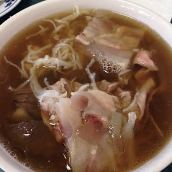 Pho Hoa Lao - #4 no onions - Vietnamese Near Me - Oakland, California Pho Hoa Lao - #4 no onions - Vietnamese Near Me - Oakland, California