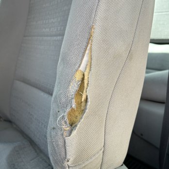 Express Upholstery Services - Ford mustang driver seat / air bag - Auto Upholstery Near Me - Saint Peters, Missouri Express Upholstery Services - Ford mustang driver seat / air bag - Auto Upholstery Near Me - Saint Peters, Missouri