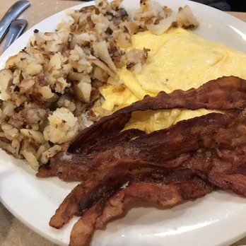 Goodwin's Family Restaurant - Breakfast - American Near Me - Circleville, Ohio Goodwin's Family Restaurant - Breakfast - American Near Me - Circleville, Ohio