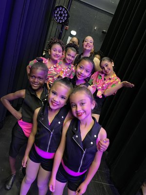 ASWAD,CARLENE DAVIS,PAPA SAN／DANCE ‘N’ T 4th Of July Parade | SamCam's Dance Studio