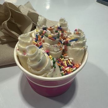 Curly Cream Rolled Ice Cream - Ice Cream & Frozen Yogurt Near Me - Destin, Florida Curly Cream Rolled Ice Cream - Ice Cream & Frozen Yogurt Near Me - Destin, Florida