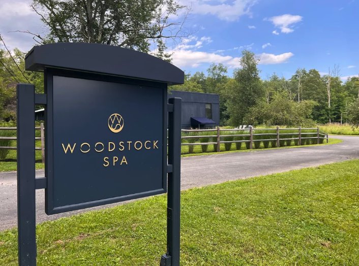 Woodstock Spa Logo