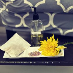 Kazi Blooms - Mother Nature Pedicure