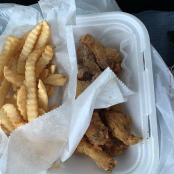 J Buffalo Wings - Ten piece combo: half lemon pepper (wet) half honey garlic pepper, all drums w. fries $10.54 [included drink and tax] - New American Near Me - Atlanta, Georgia