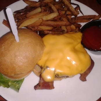 West Nyack Levity Live - Short rib and brisket burger with cheese and bacon! - Comedy Clubs Near Me - West Nyack, New York West Nyack Levity Live - Short rib and brisket burger with cheese and bacon! - Comedy Clubs Near Me - West Nyack, New York