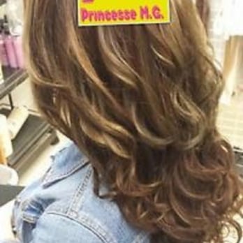 Princesse MG - Wigs Near Me - Longueuil, Quebec Princesse MG - Wigs Near Me - Longueuil, Quebec