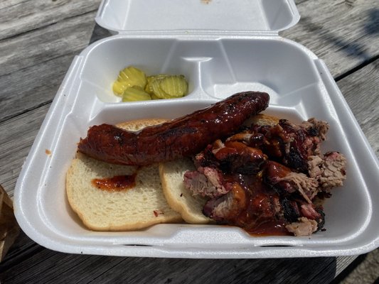 Jones Bar-B-Q by null