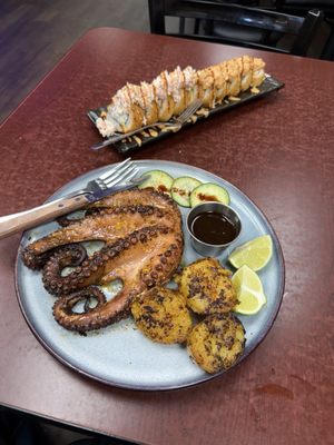 SUSHINOLA Sushi y Marisco estilo Sinaloa. by null