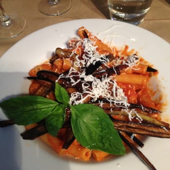 Angelo & Jacqueline - Italian Near Me - Paris, 75