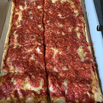 Kate & Al's Pizza - Pizza Near Me - Columbus, New Jersey