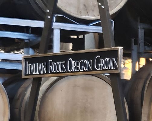 Apolloni Vineyards by null