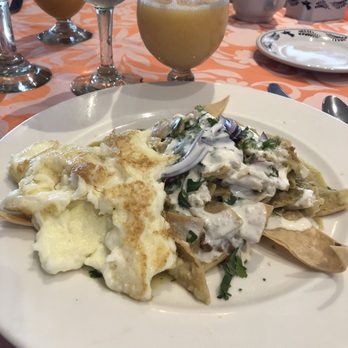 Las Palomas - Green salsa chilaquiles with egg whites - Mexican Near Me - Cabo San Lucas, BCS