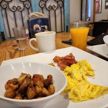 Nanou Las Olas - The Classic breakfast - Bakeries Near Me - Fort Lauderdale, Florida Nanou Las Olas - The Classic breakfast - Bakeries Near Me - Fort Lauderdale, Florida