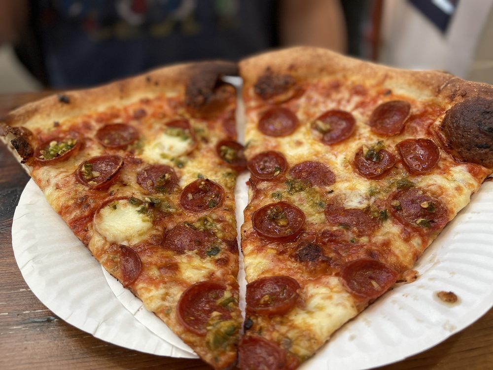 LITTLE OVEN PIZZA Updated September 2024 246 Photos & 495 Reviews 433 W Main St, Merced