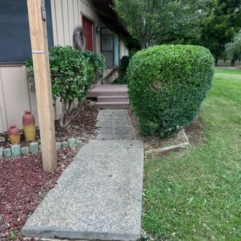 Hamel's Yardscapes - Lawn Services Near Me